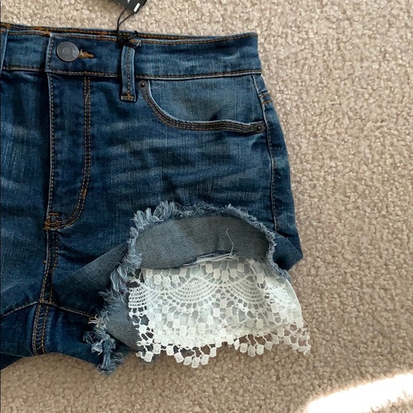 never wore them - Picture 3 of 3